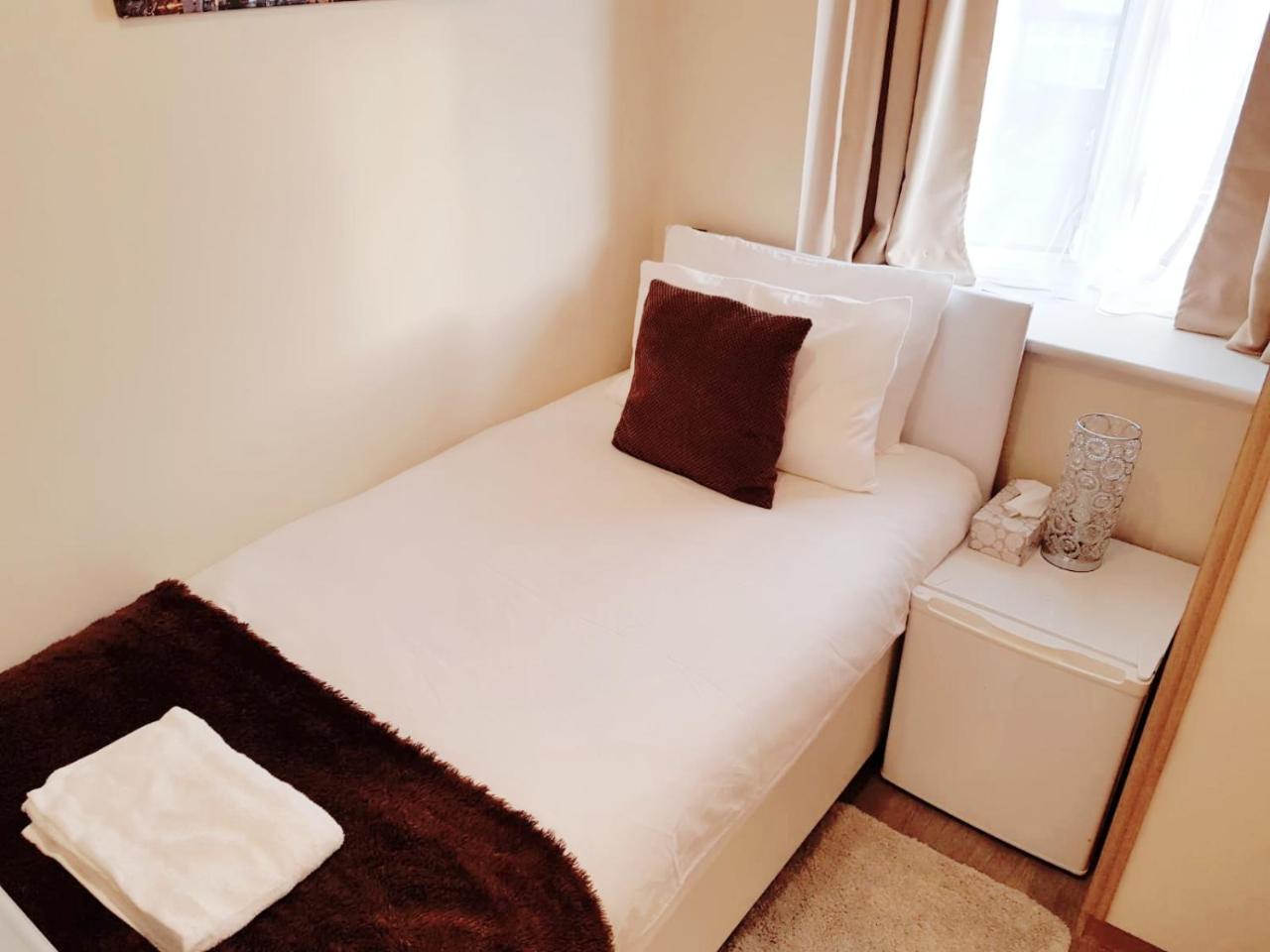 Cogie House 3* London